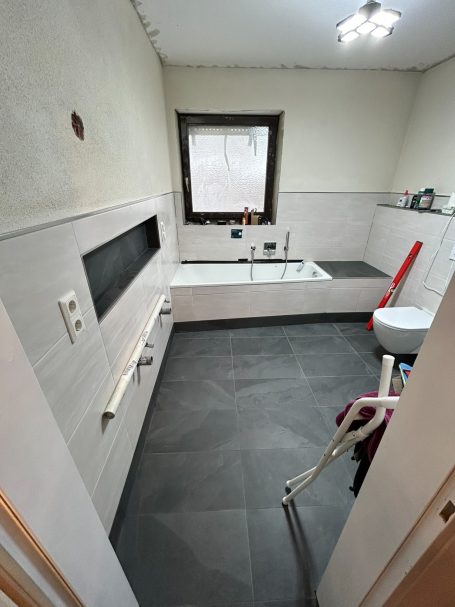 Bodenfliesen im Format 60x60cm