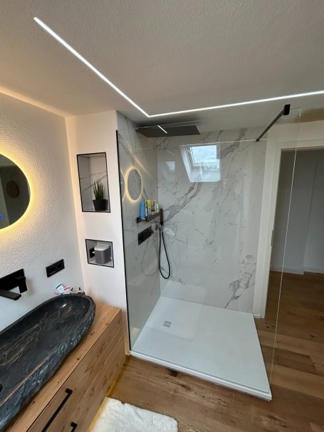 Hier wurden XXL- Fiesen im Format 120x225cm verbaut